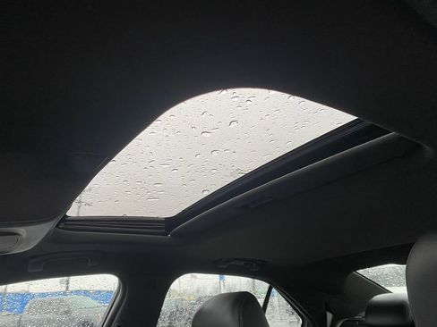 Used 2021 Cadillac CT4 Luxury image 12