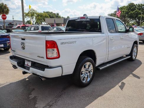 Used 2022 RAM 1500 Big Horn AWD/4WD image 6