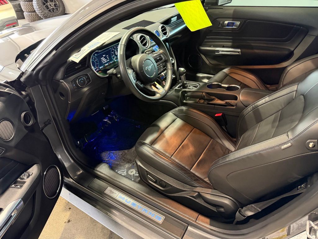 Used 2021 Ford Mustang GT Premium w/ GT Performance Package RWD image 11