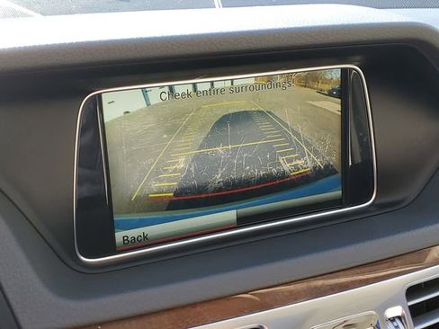 Used 2014 Mercedes-Benz E 350 Sedan image 18