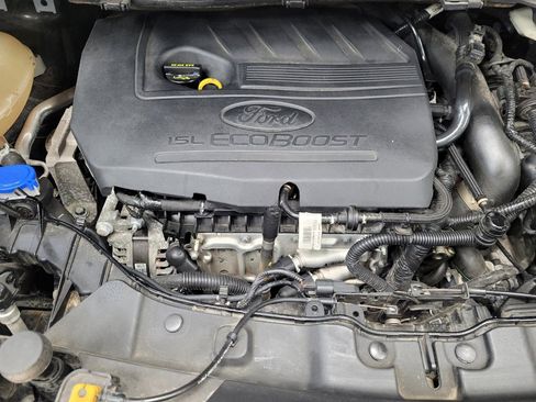 Used 2017 Ford Escape Titanium image 30