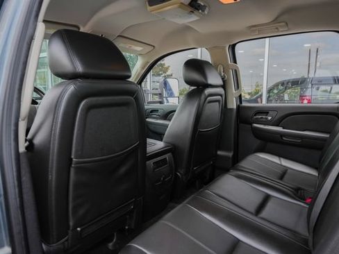 Used 2012 Chevrolet Silverado 2500 LTZ w/ LTZ Plus Package AWD/4WD image 36