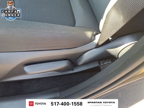 Used 2025 Toyota RAV4 LE AWD/4WD image 15