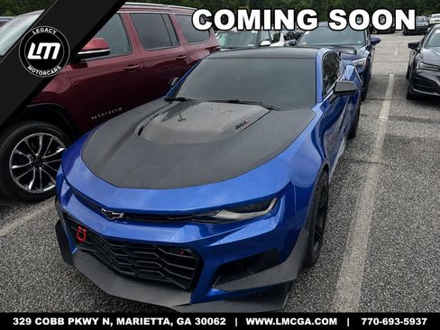 Used 2019 Chevrolet Camaro ZL1 RWD image 1
