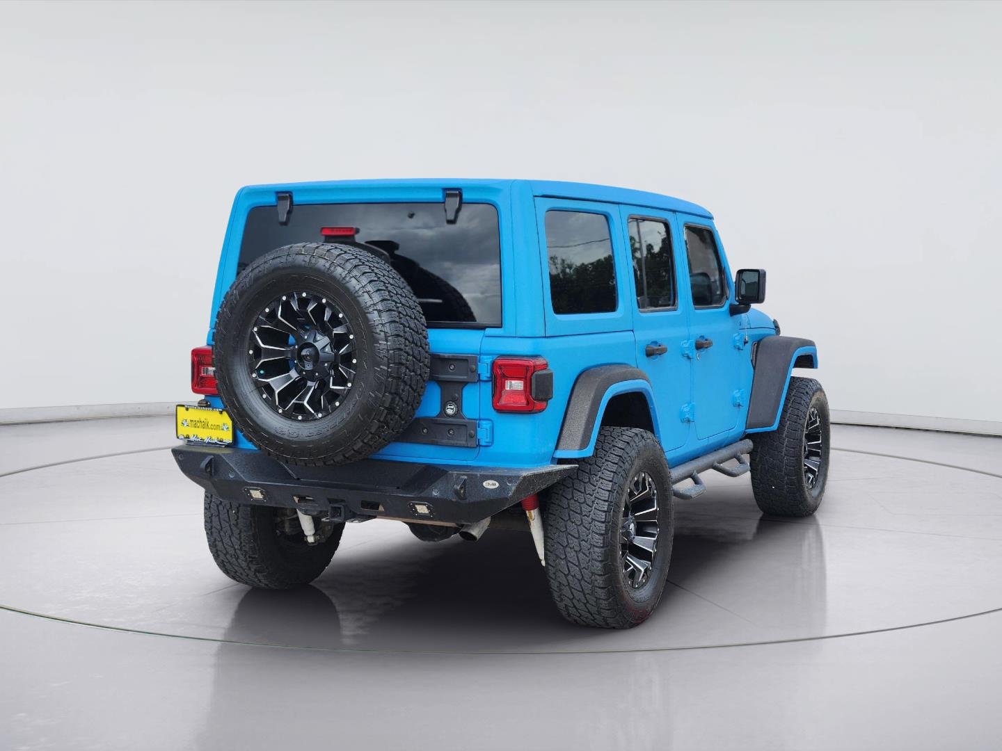 Used 2019 Jeep Wrangler Unlimited Sahara AWD/4WD image 5