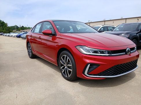 New 2026 Volkswagen Jetta SE FWD image 6