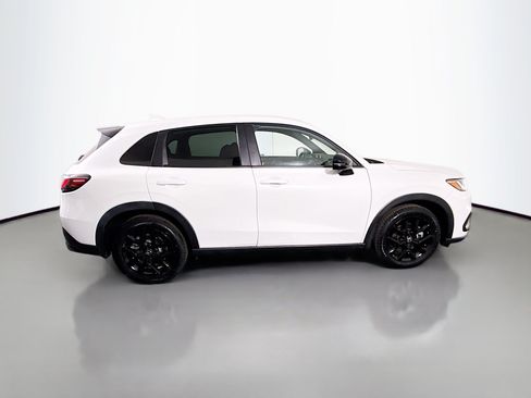Used 2023 Honda HR-V Sport image 11