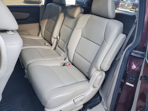 Used 2016 Honda Odyssey Touring image 39