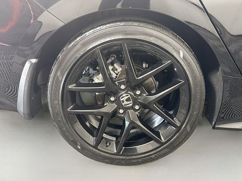 Used 2023 Honda Civic Sport image 33