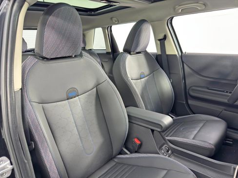 Used 2025 MINI Cooper S image 36