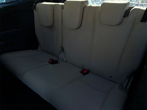 Used 2020 Subaru Ascent Premium w/ Sport Package image 18