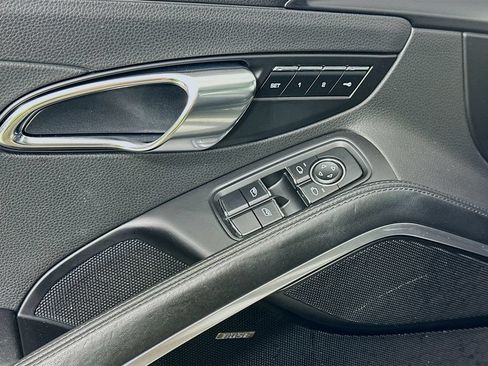 Used 2017 Porsche 911 Carrera RWD image 14