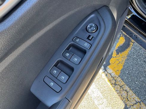 New 2026 Hyundai Venue SEL image 17