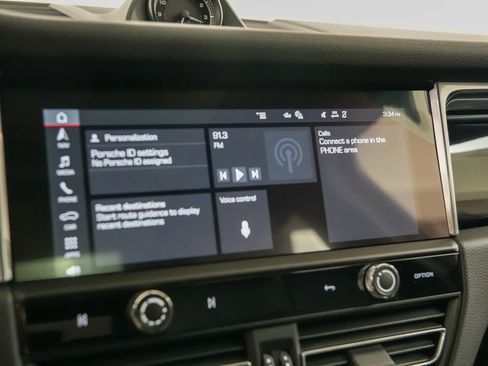 New 2026 Porsche Macan image 30