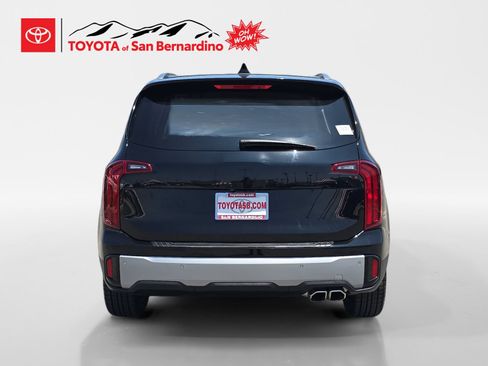 Used 2024 Kia Telluride S AWD/4WD image 4