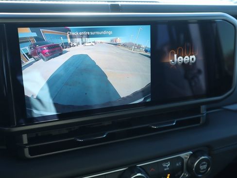 New 2026 Jeep Wrangler Unlimited Rubicon image 6