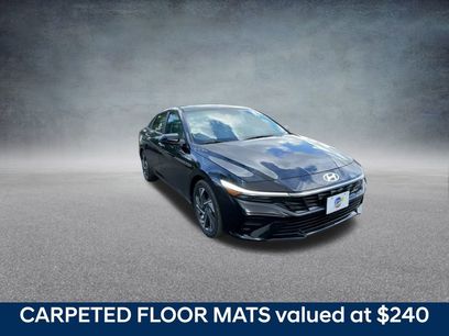 New 2025 Hyundai Elantra Limited