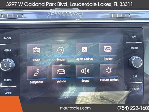 Used 2018 Volkswagen Tiguan SE w/ Panoramic Sunroof Package FWD image 64