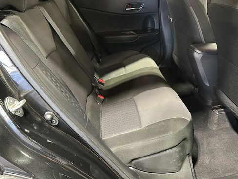 Used 2021 Toyota C-HR LE image 14