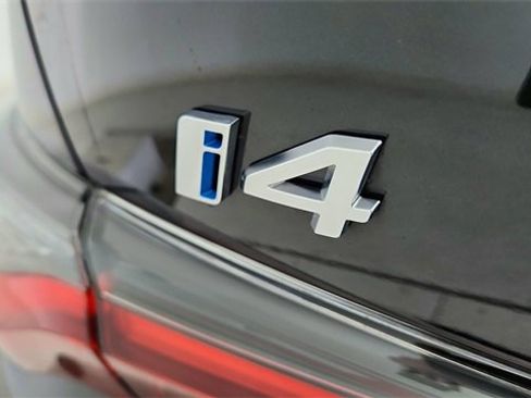 Used 2024 BMW i4 xDrive40i w/ Premium Package image 17
