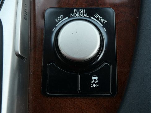 Used 2019 Lexus RX 350L Luxury image 18