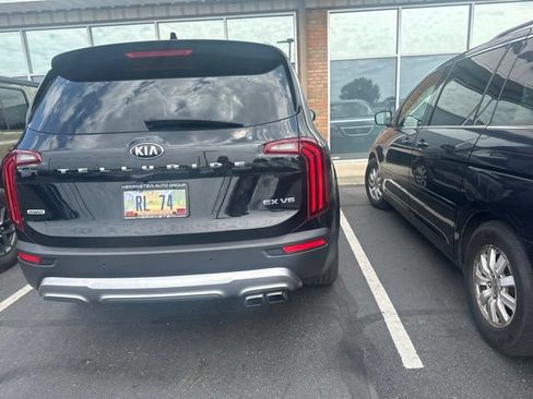 Used 2020 Kia Telluride EX w/ EX Premium Package AWD/4WD image 8