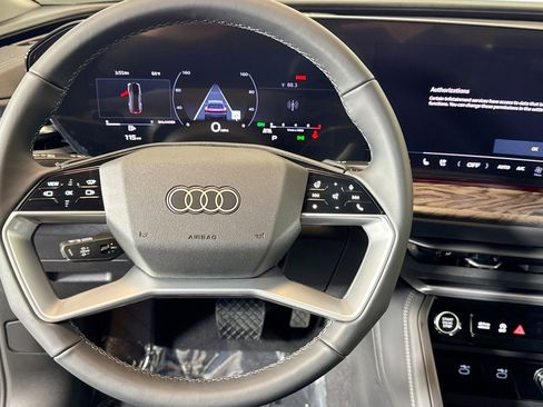 New 2025 Audi Q5 Premium Plus image 10