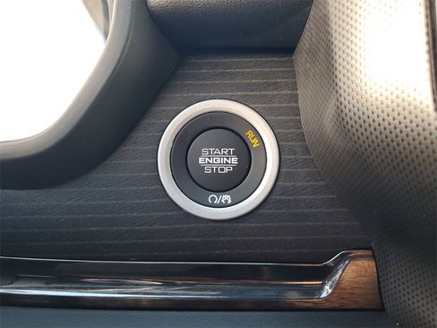 Used 2023 RAM 1500 Limited image 30