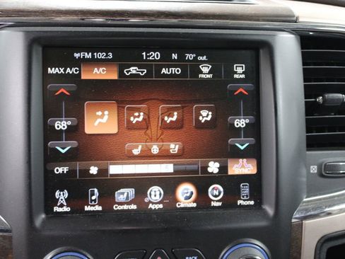 Used 2017 RAM 1500 Laramie Longhorn image 34