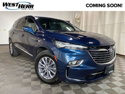 Used 2024 Buick Enclave Essence AWD/4WD image 1
