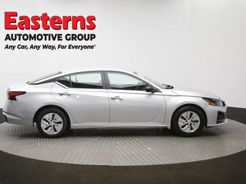 Used 2024 Nissan Altima 2.5 S image 44