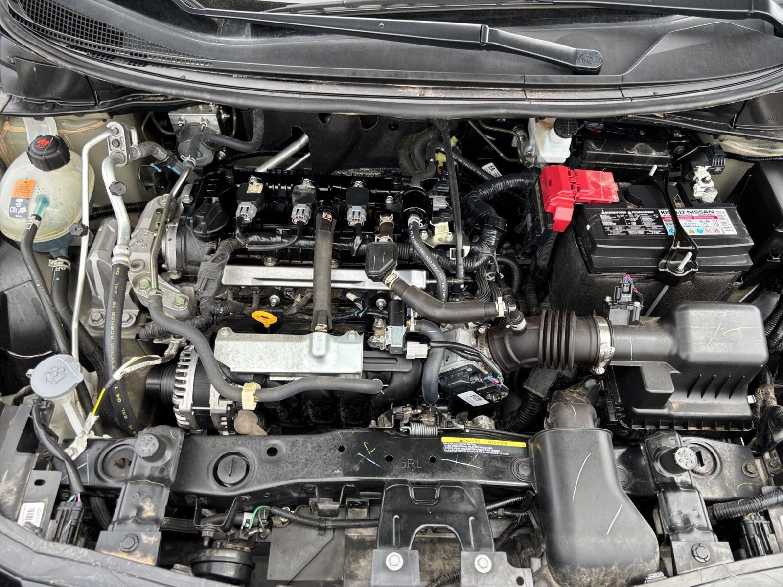 Used 2025 Nissan Versa SV FWD image 29
