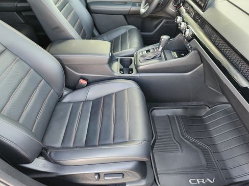 Used 2023 Honda CR-V Sport Touring image 9