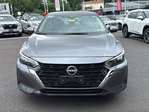Certified 2025 Nissan Sentra S FWD image 2