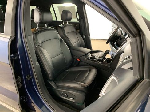 Used 2016 Ford Explorer Limited w/ Equipment Group 301A image 38