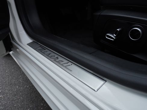 New 2024 Maserati Quattroporte Modena Ultima Q4 image 17