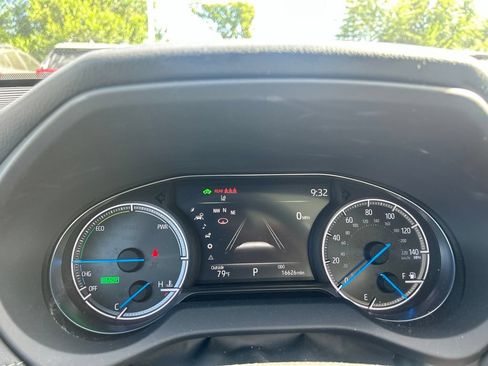 Used 2023 Toyota Venza Nightshade AWD/4WD image 24