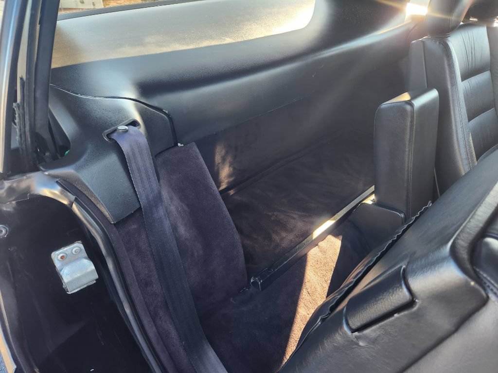 Used 1992 Cadillac Allante FWD image 31