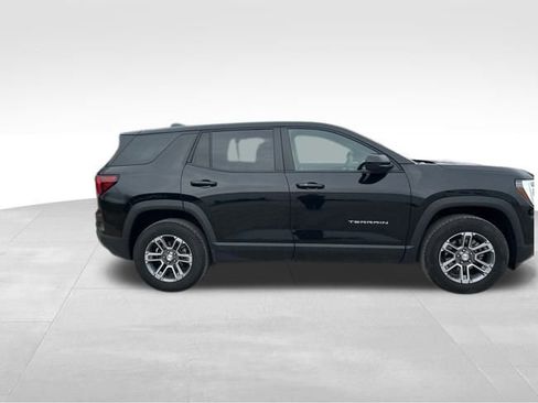 Used 2025 GMC Terrain Elevation image 9