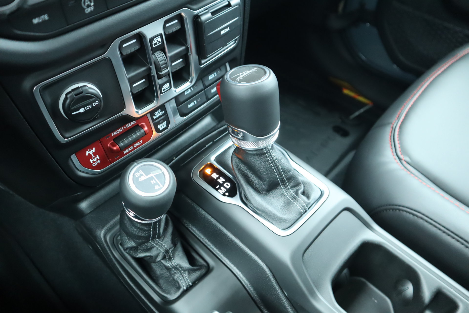 New 2026 Jeep Gladiator Rubicon AWD/4WD image 8
