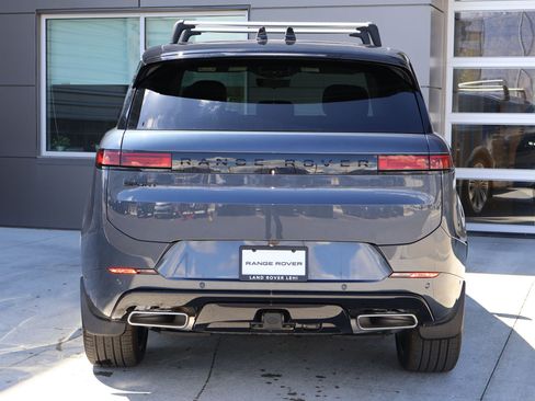 New 2026 Land Rover Range Rover Sport Dynamic SE AWD/4WD image 7