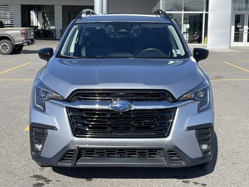 Used 2024 Subaru Ascent Limited w/ Technology Package AWD/4WD image 13