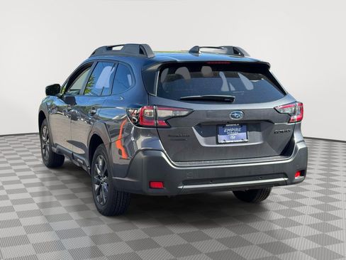 Used 2025 Subaru Outback Onyx Edition AWD/4WD image 7