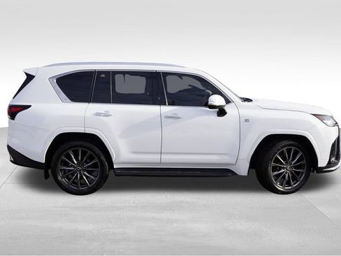 Used 2023 Lexus LX 600 F Sport image 3