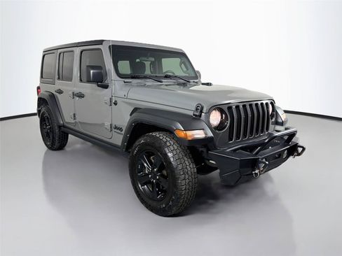 Used 2022 Jeep Wrangler Unlimited Sport AWD/4WD image 3