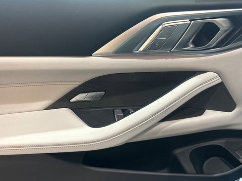 New 2026 BMW M4 Coupe image 8