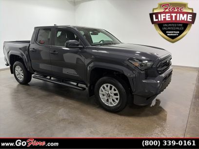 New 2025 Toyota Tacoma SR5