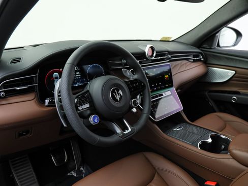 New 2026 Maserati Grecale Modena AWD/4WD image 15