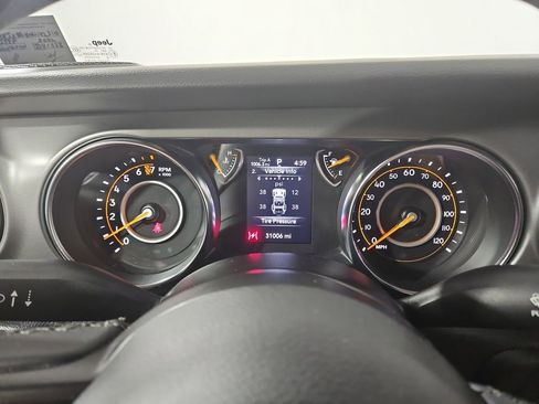 Used 2022 Jeep Wrangler Unlimited Sport AWD/4WD image 16