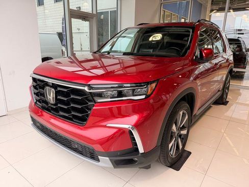 Used 2024 Honda Pilot Elite image 9